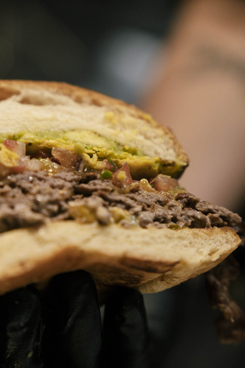 Hamburguesa con carne madurada artesanal The Crown Burger